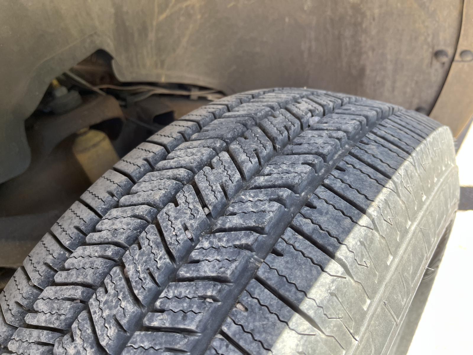 ./imagenes/INVOICE/2019/18140/CHEVROLET SILVERADO 2500 (7).JPG